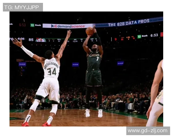 圣诞大战精彩上演篮网对决凯尔特人球迷热情高涨期待精彩表现